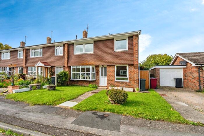 4 Bedroom End Of Terrace House For Sale In Gilpin Close, Chichester, West Sussex, PO19