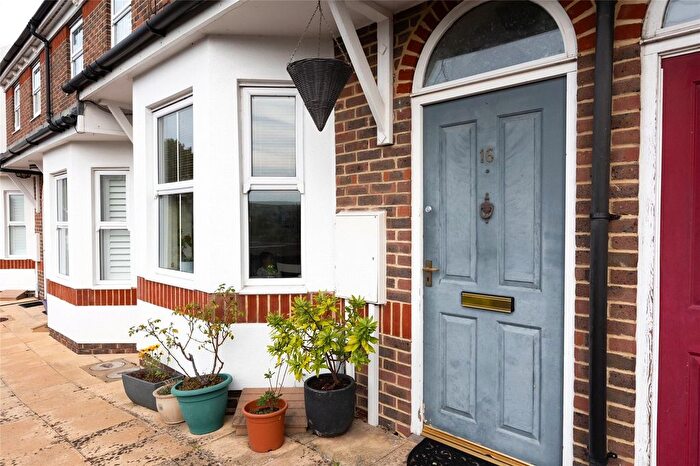 4 Bedroom Terraced House For Sale In Dacre Gardens, Upper Beeding, West Sussex, BN44
