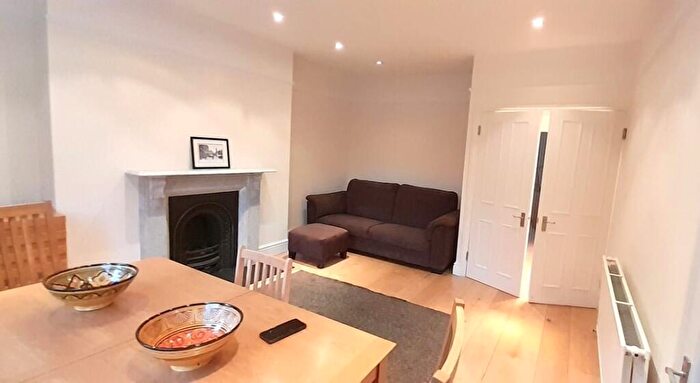 2 Bedroom Flat To Rent In Parkhill Road, Gospel Oak, NW3