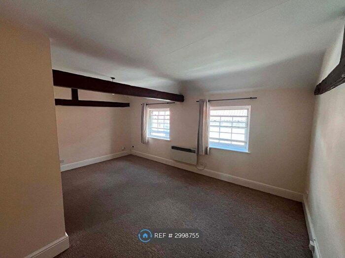 2 Bedroom Flat To Rent In Timberhill, Norwich, NR1