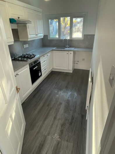 3 Bedroom Terraced House To Rent In Essex Road Barking Essex, IG11