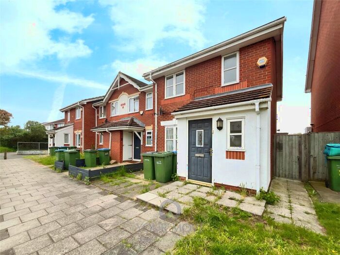 3 Bedroom End Of Terrace House To Rent In Floathaven Close, London, SE28