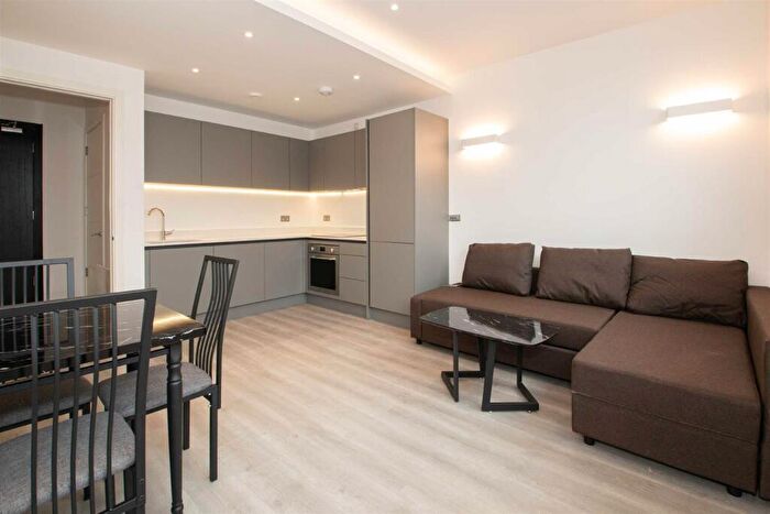 1 Bedroom Apartment To Rent In Capital Drive, Linford Wood, MK14