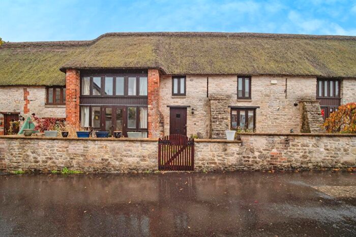 3 Bedroom Terraced House For Sale In Little Britain, Dorchester, DT1