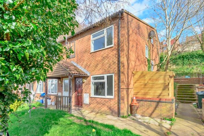 1 Bedroom End Of Terrace House To Rent In Westfield Walk, High Wycombe, HP12