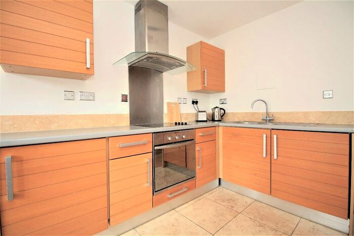 1 Bedroom Flat To Rent In City Tower, Limeharbour, Canary Wharf, E14