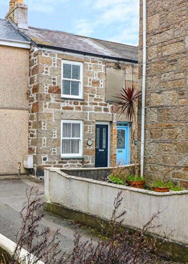 2 Bedroom Terraced House To Rent In Florence Place, Newlyn, Penzance, TR18