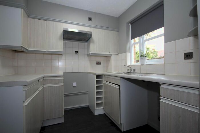 1 Bedroom Flat To Rent In Cygnet Close, Stonebridge NW10