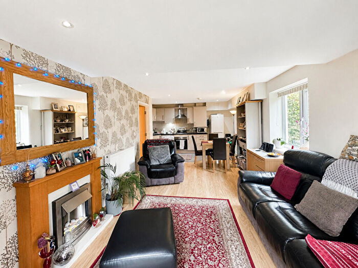 2 Bedroom Apartment For Sale In Grantley Gardens, Mannamead, PL3