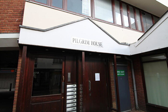1 Bedroom Apartment To Rent In Pilgrim House, Hertford, SG14