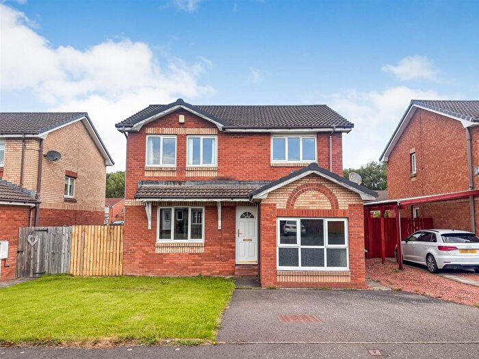 4 Bedroom Property For Sale In Senate Place, Motherwell, ML1