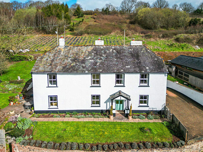 6 Bedroom Detached House For Sale In Balls Farm Road, Exeter, EX2