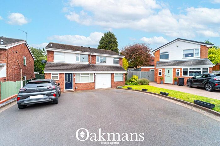 3 Bedroom Semi Detached House For Sale In Dovecote Road, Bromsgrove, Worcestershire, B61