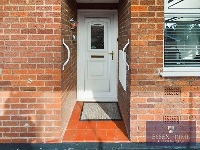 2 Bedroom Semi-Detached Bungalow For Sale In Two Bedroom Semi-Detached Bungalow, DE11