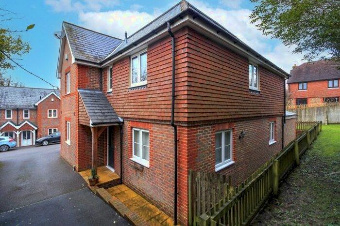 4 Bedroom Detached House To Rent In Harley Lane, Heathfield, TN21