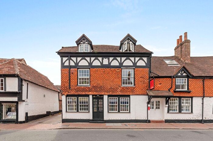 1 Bedroom Flat For Sale In High Street, The Old Red Lion, HP16