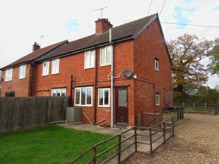 2 Bedroom Property To Rent In Kellaways, Chippenham, SN15