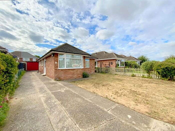 3 Bedroom Detached Bungalow For Sale In Amesbury Avenue, Scartho, DN33