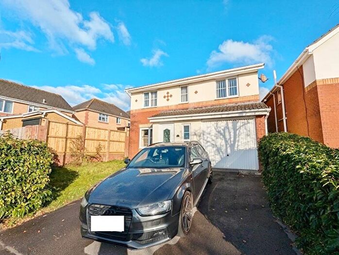 4 Bedroom Detached House For Sale In Llwyn Arian, SA13