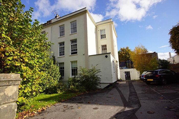 4 Bedroom Flat To Rent In Richmond Hill Avenue, Bristol, BS8