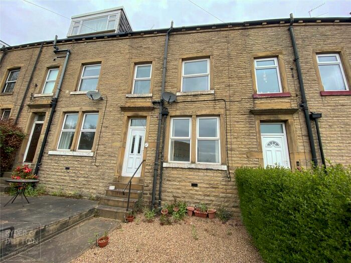 3 Bedroom Terraced House To Rent In Dryclough Lane, Halifax, West Yorkshire, HX3