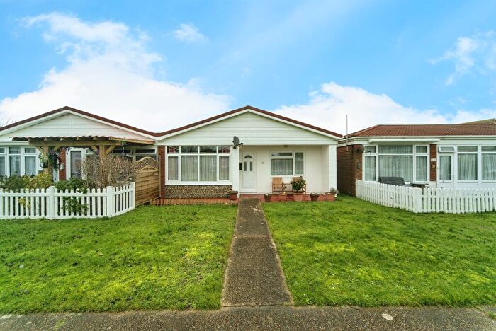 2 Bedroom Semi-Detached Bungalow For Sale In Shannon Way, Eastbourne, BN23