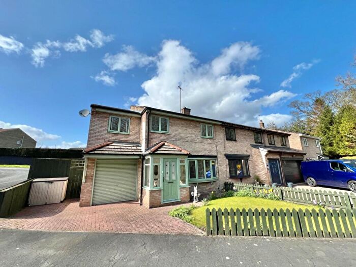 4 Bedroom Semi Detached House For Sale In Deneside, Howden Le Wear, Crook, DL15