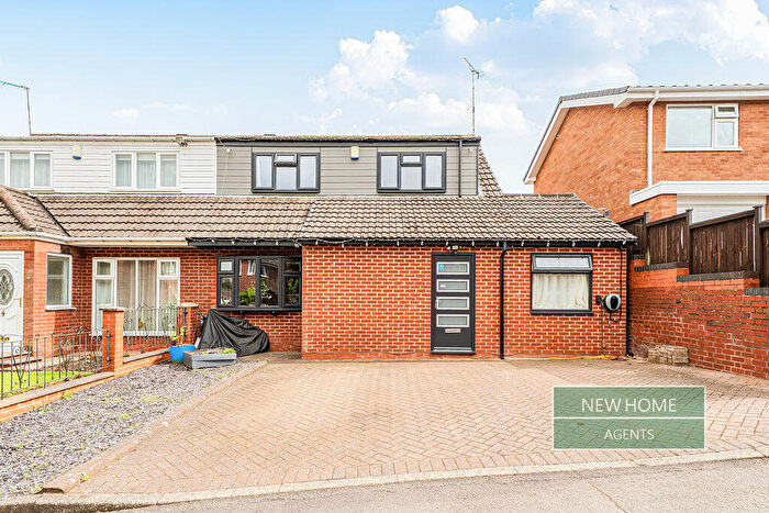 3 Bedroom Semi Detached House For Sale In Alderney Gardens, Birmingham, B38