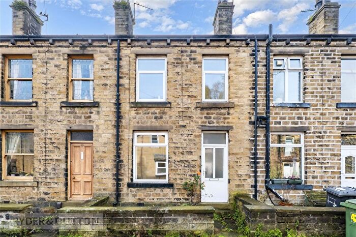 2 Bedroom Terraced House For Sale In Royd Street, Slaithwaite, Huddersfield, West Yorkshire, HD7