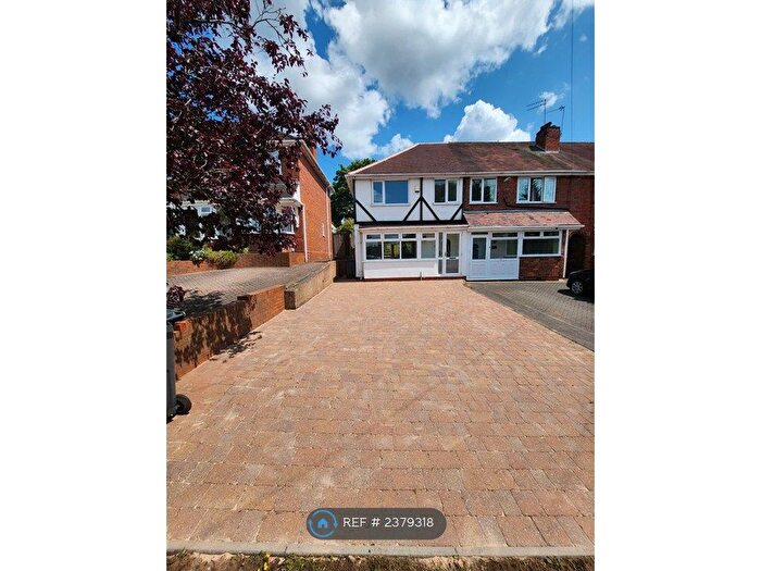 3 Bedroom End Of Terrace House To Rent In Sandy Lane, Great Barr, Birmingham, B42