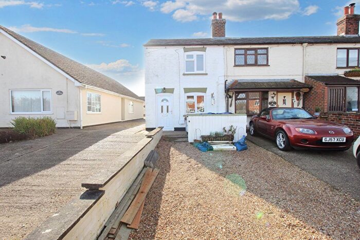 2 Bedroom End Of Terrace House For Sale In The Knottage, Gainsborough Road, Market Rasen, LN8