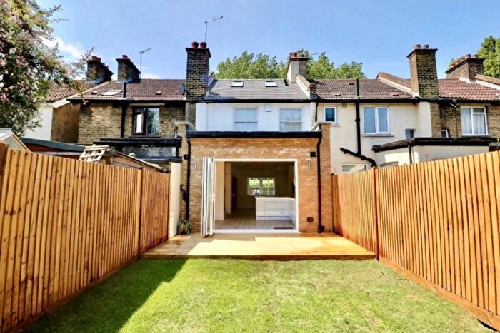 2 Bedroom Terraced House To Rent In Spring Lane, London, SE25