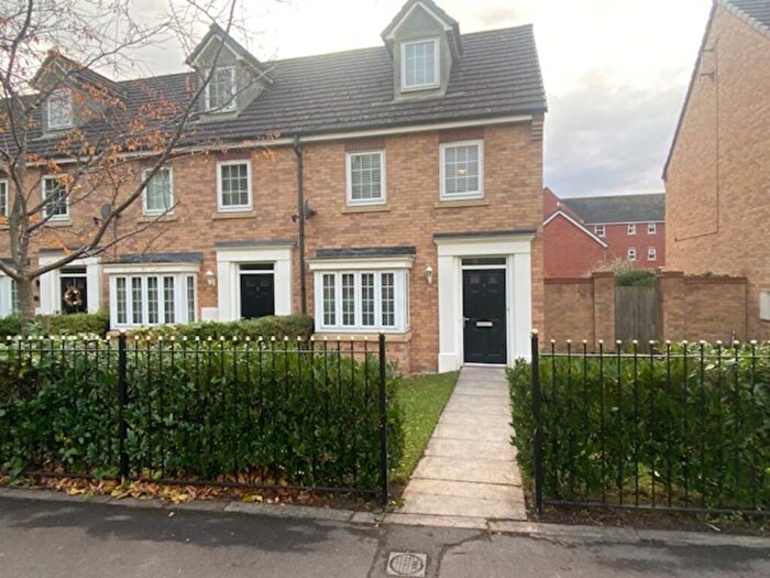 3 Bedroom Town House For Sale In Dorrington Walk, Liverpool, Merseyside, L5