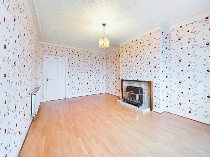 2 Bedroom Flat For Sale In / Glasgow Road, Corstorphine, EH12