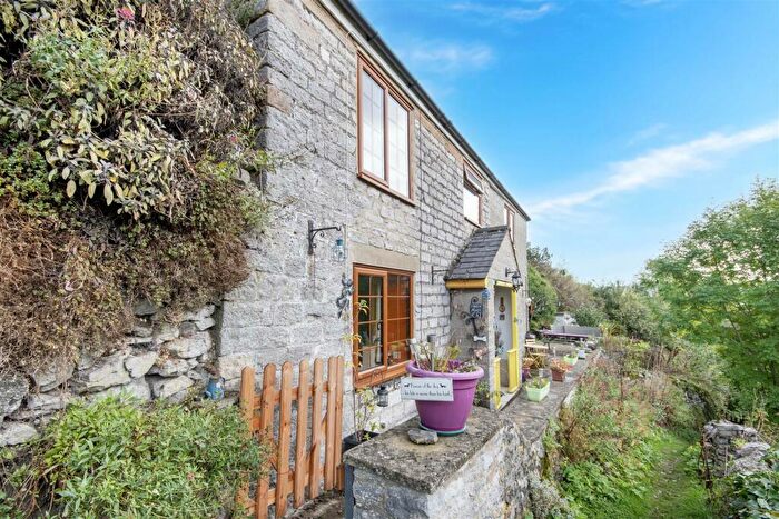 2 Bedroom Detached House For Sale In Kings Street Coldwell End, Youlgrave, Bakewell, DE45