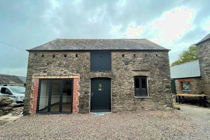 1 Bedroom Barn Conversion To Rent In Near Brixton, Devon, PL8