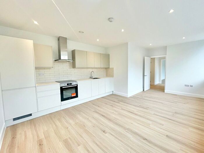 1 Bedroom Flat To Rent In Lyon Road, Harrow, HA1