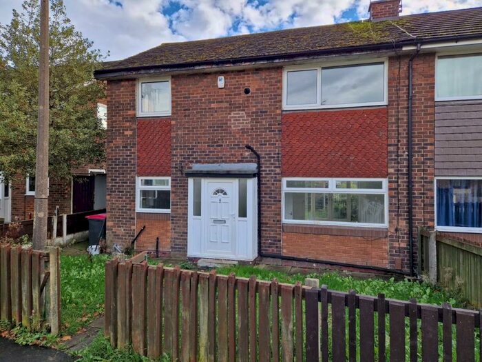 4 Bedroom Terraced House To Rent In Heron Drive, Irlam, Manchester, M44