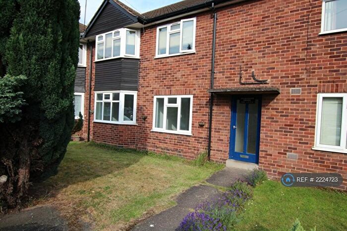 2 Bedroom Flat To Rent In Hartshill Rd, Solihull, B27