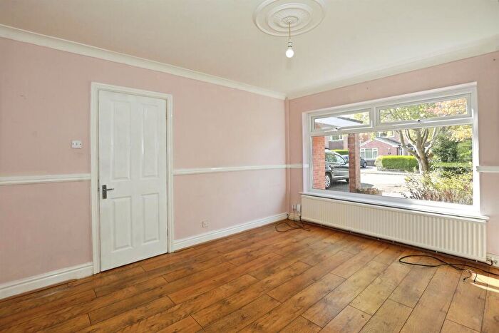 4 Bedroom Detached House For Sale In Abbots Way, Hartford, Northwich, CW8