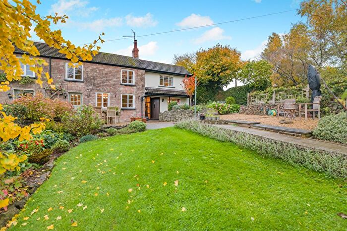 3 Bedroom Semi Detached House For Sale In Highmoor Hill, Caldicot, Monmouthshire, NP26