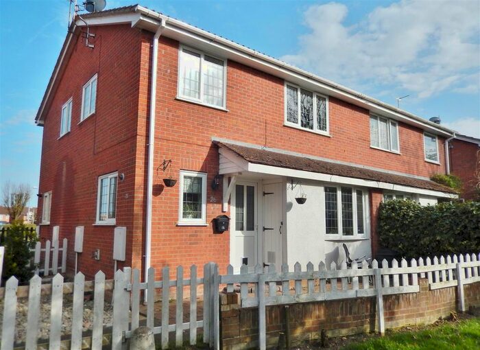 2 Bedroom End Of Terrace House To Rent In Archery Fields, Clacton-On-Sea, CO15