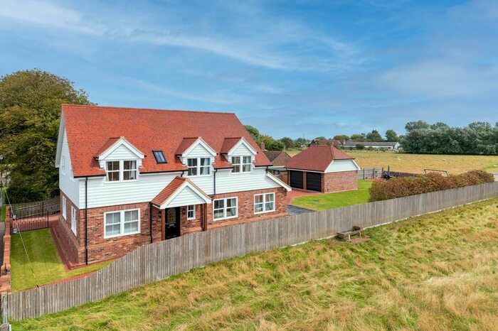 4 Bedroom Detached House For Sale In Swamp Road, Old Romney, TN29