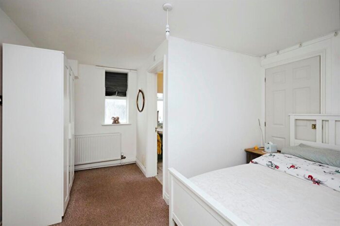 4 Bedroom Flat For Sale In Cornfield Terrace, Eastbourne, BN21