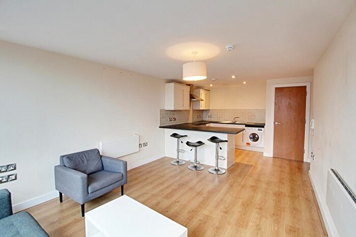 2 Bedroom Apartment To Rent In Apartment, Pall Mall, Liverpool, L3
