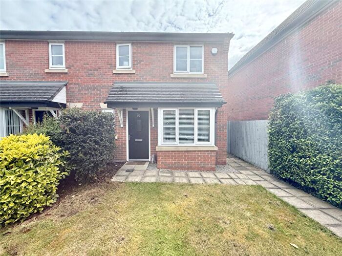 3 Bedroom Semi-Detached House To Rent In Gilbert Close, Formby, L37