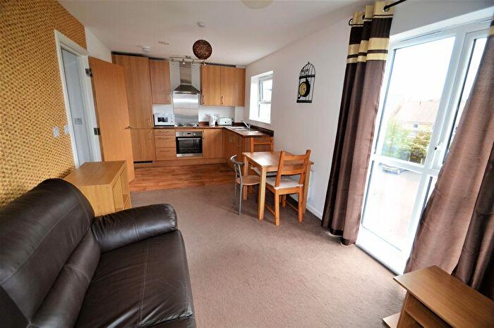 1 Bedroom Apartment To Rent In Apartment - Lord Street, M7