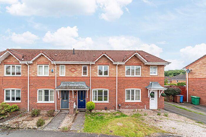 2 Bedroom Terraced House For Sale In Dover Heights, Dunfermline, KY11