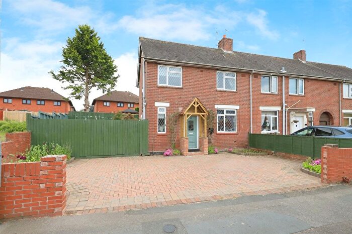 3 Bedroom Semi Detached House For Sale In Clensmore Street, Kidderminster, DY10