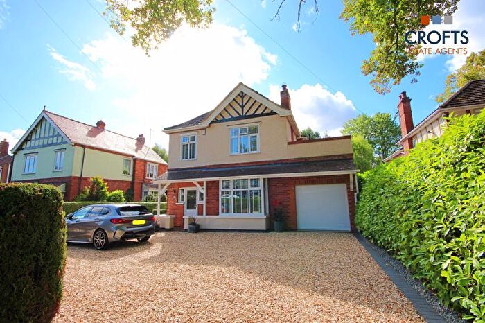 4 Bedroom Detached House For Sale In Nicholson Road, Healing, DN41